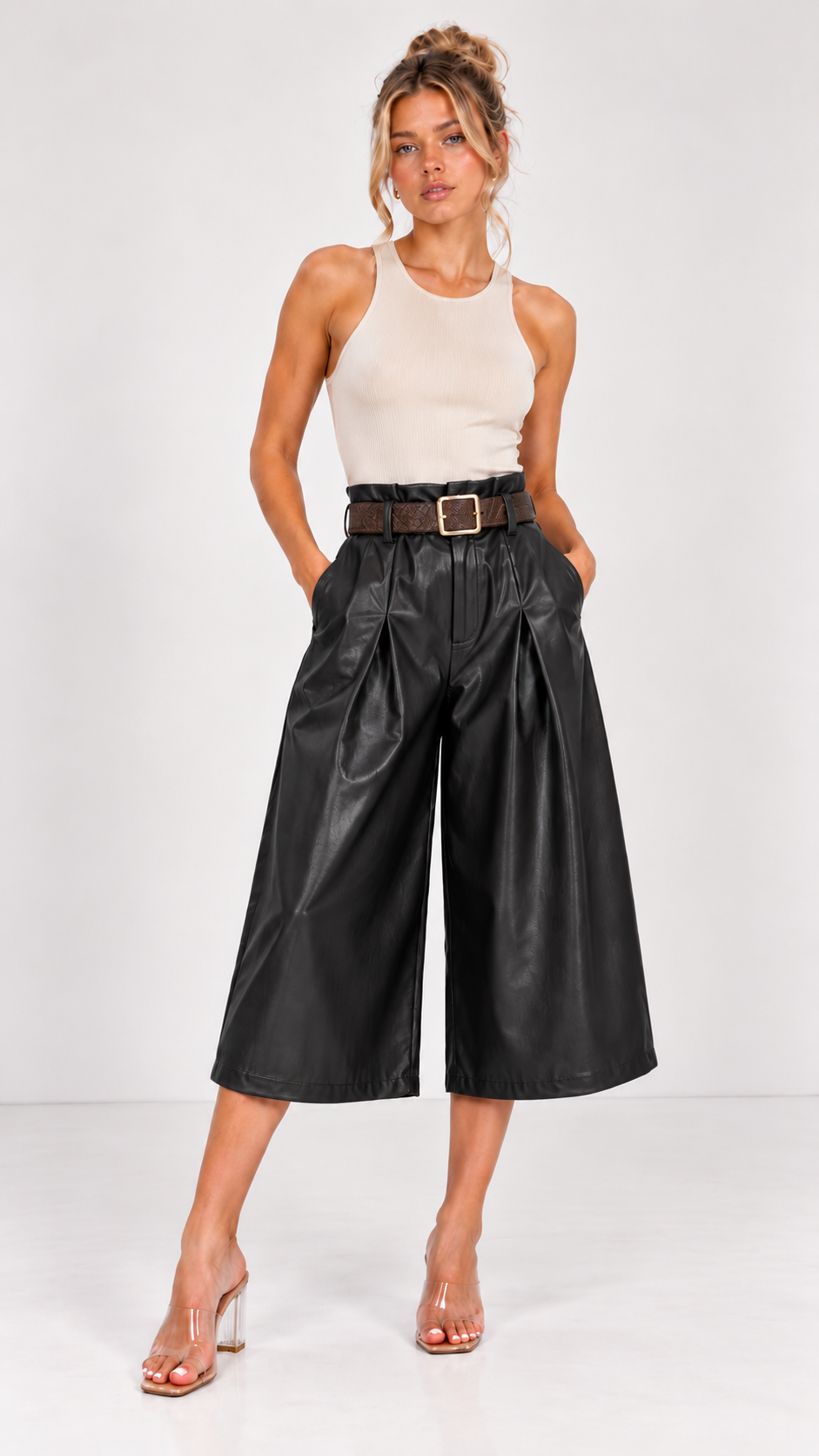 Yara Lederlook Bruine Riem 3/4 Broek
